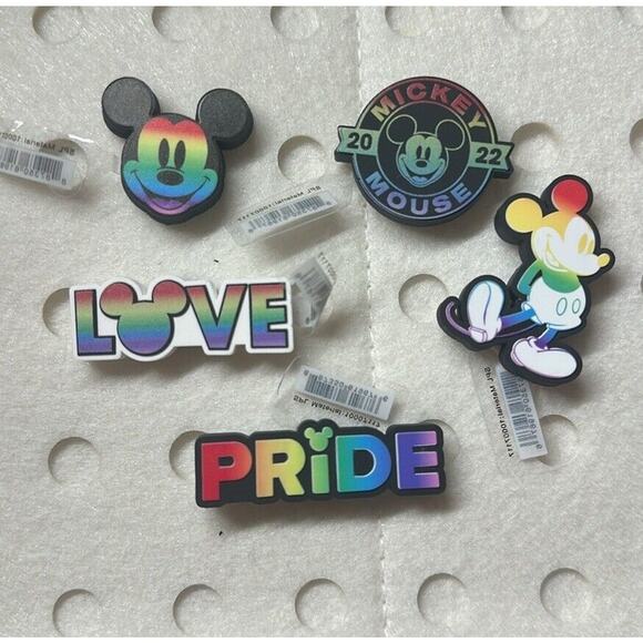 Disney Pride Mickey Mouse Shoe Charms Lot of 5. Crocs Jibbitz Style 2022 Rainbow - Picture 5 of 6